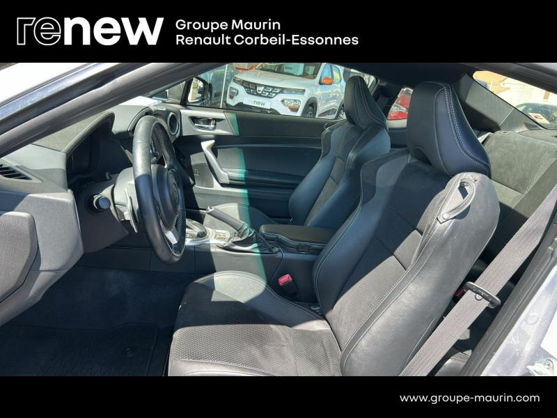 Photo 14 de l’annonce de TOYOTA GT86 d’occasion à vendre à CORBEIL-ESSONNES