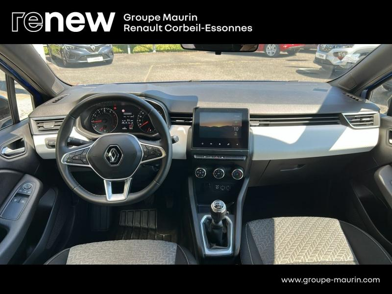Photo 13 de l’annonce de RENAULT Clio d’occasion à vendre à CORBEIL-ESSONNES