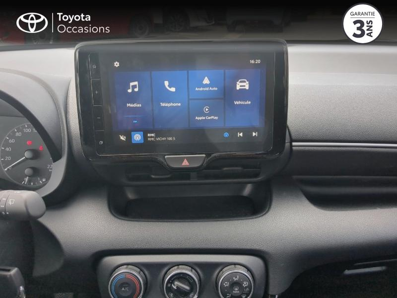 Photo 15 de l’annonce de TOYOTA Yaris d’occasion à vendre à CHARMEIL