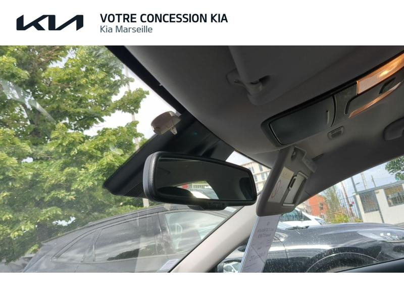 Photo 6 de l’annonce de KIA Ceed d’occasion à vendre à MARSEILLE