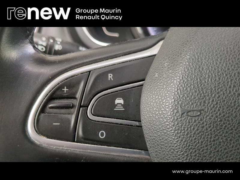 Photo 14 de l’annonce de RENAULT Scenic d’occasion à vendre à QUINCY-SOUS-SÉNART