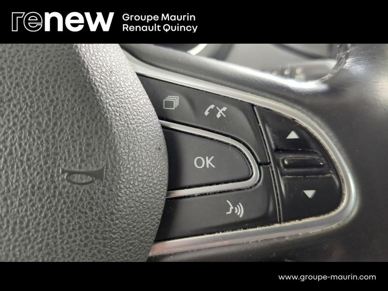 Photo 15 de l’annonce de RENAULT Scenic d’occasion à vendre à QUINCY-SOUS-SÉNART