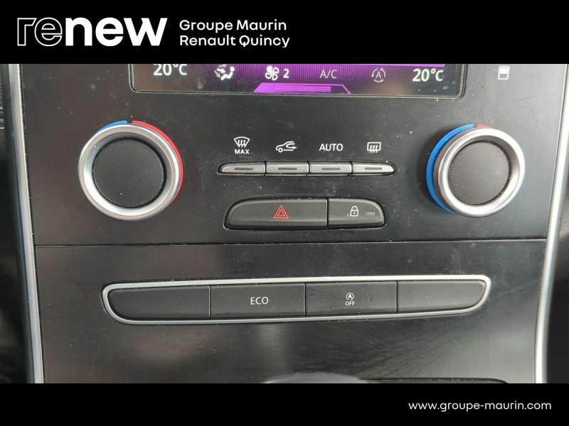 Photo 17 de l’annonce de RENAULT Scenic d’occasion à vendre à QUINCY-SOUS-SÉNART
