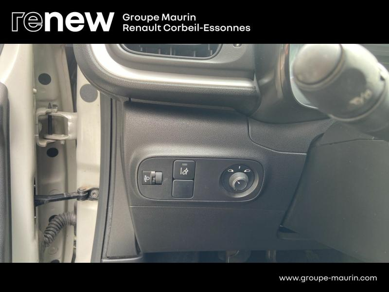 Photo 19 de l’annonce de CITROEN C3 d’occasion à vendre à CORBEIL-ESSONNES