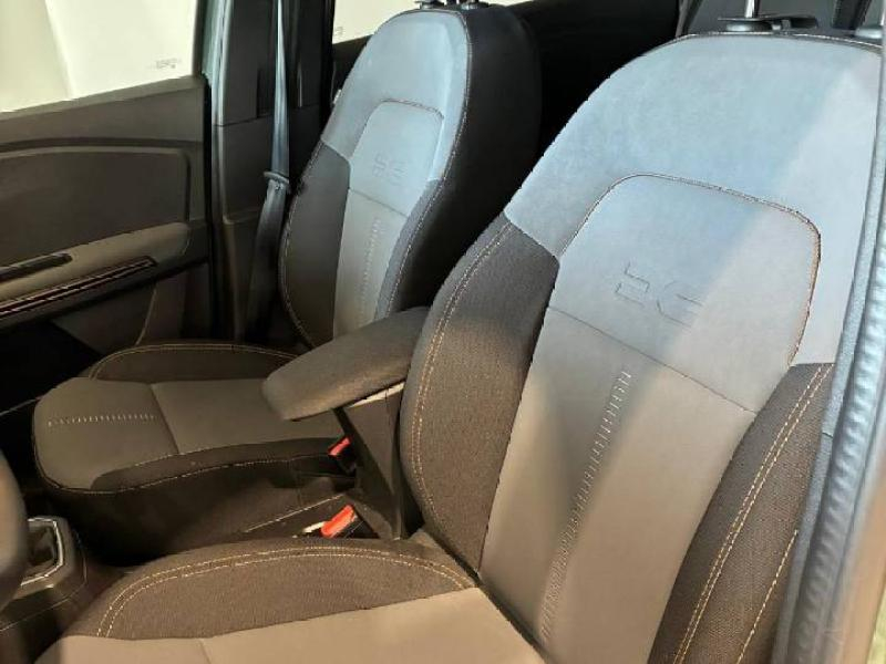 Photo 8 de l’annonce de DACIA Jogger d’occasion à vendre à CHENNEVIÈRES-SUR-MARNE
