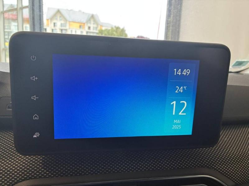 Photo 4 de l’annonce de DACIA Sandero d’occasion à vendre à CHENNEVIÈRES-SUR-MARNE