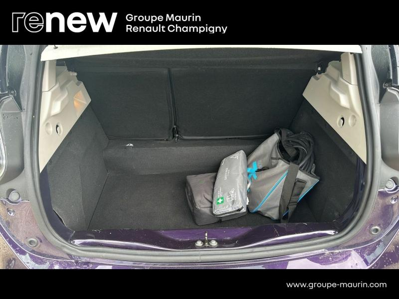 Photo 13 de l’annonce de RENAULT Zoe d’occasion à vendre à CHAMPIGNY-SUR-MARNE