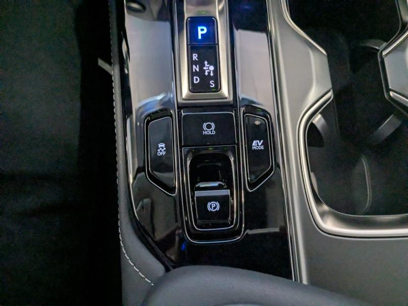 Photo 6 de l’annonce de LEXUS NX d’occasion à vendre à AUBIÈRE