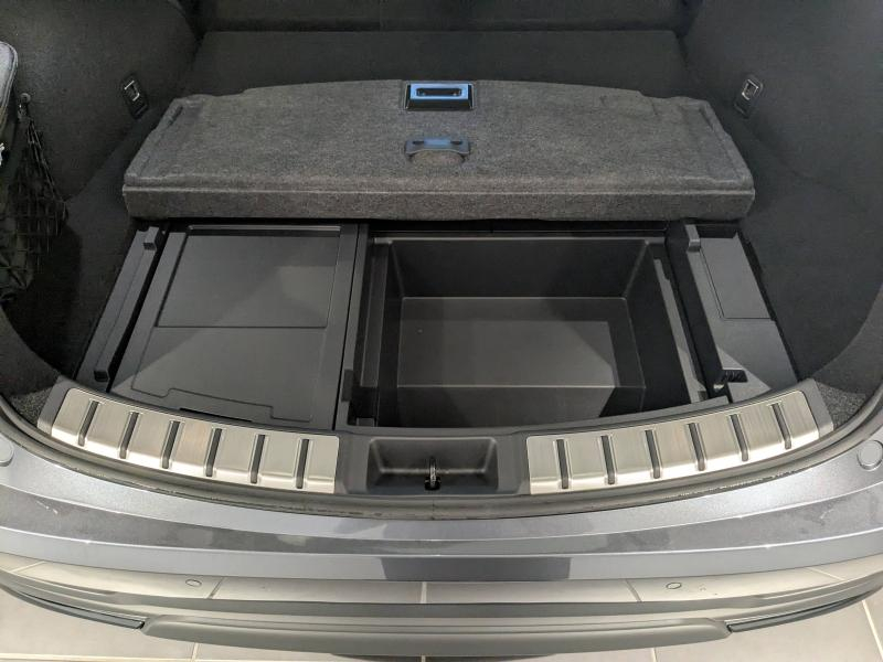 Photo 11 de l’annonce de LEXUS NX d’occasion à vendre à AUBIÈRE
