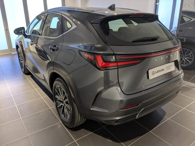 Photo 12 de l’annonce de LEXUS NX d’occasion à vendre à AUBIÈRE