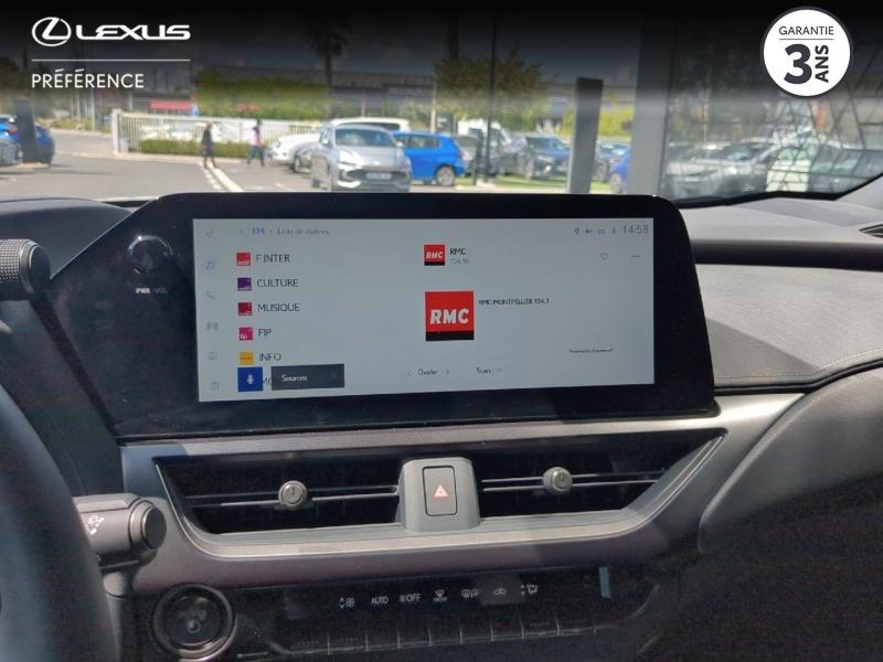 Photo 15 de l’annonce de LEXUS UX d’occasion à vendre à LATTES