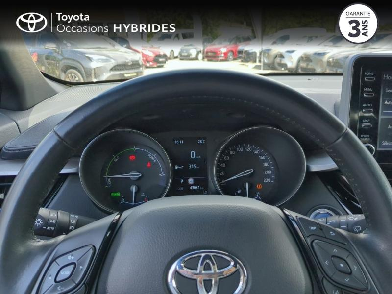 Photo 13 de l’annonce de TOYOTA C-HR d’occasion à vendre à MONTFAVET