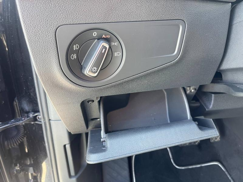 Photo 18 de l’annonce de VOLKSWAGEN Tiguan d’occasion à vendre à MONTFAVET