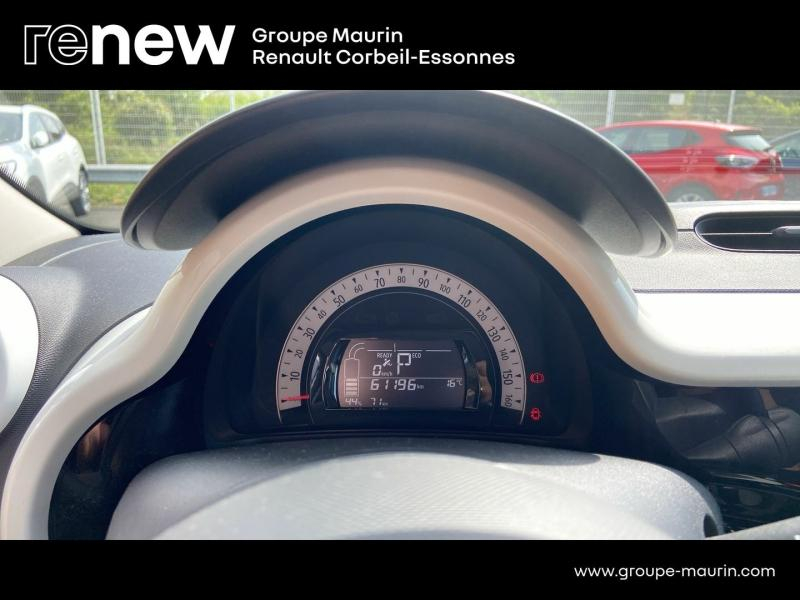 Photo 11 de l’annonce de RENAULT Twingo d’occasion à vendre à CORBEIL-ESSONNES