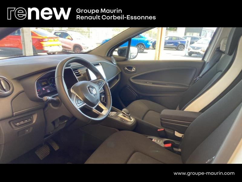 Photo 10 de l’annonce de RENAULT Zoe d’occasion à vendre à CORBEIL-ESSONNES