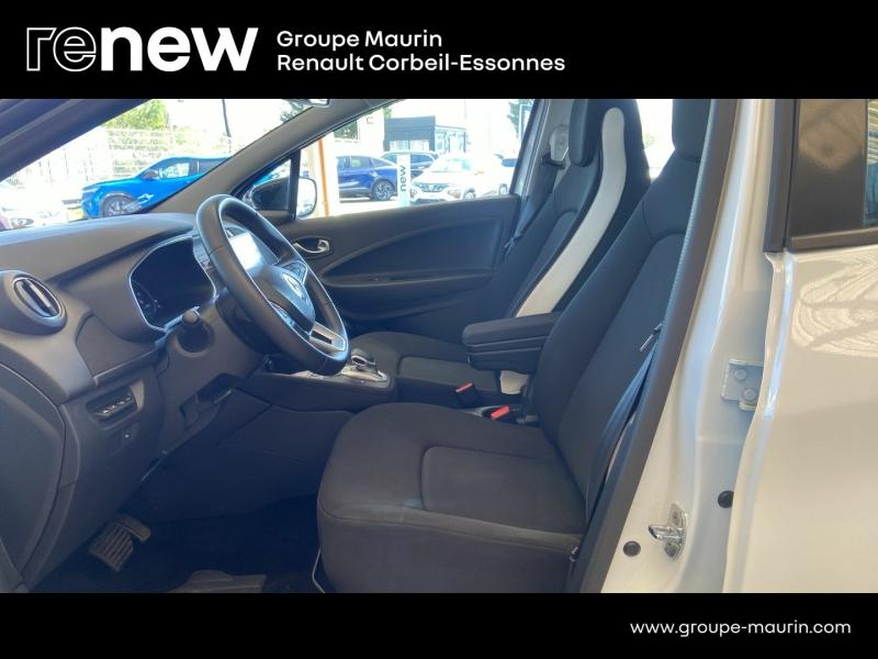 Photo 11 de l’annonce de RENAULT Zoe d’occasion à vendre à CORBEIL-ESSONNES