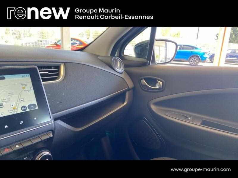 Photo 18 de l’annonce de RENAULT Zoe d’occasion à vendre à CORBEIL-ESSONNES