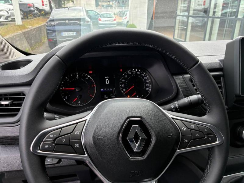 Photo 7 de l’annonce de RENAULT Trafic Fg VUL d’occasion à vendre à CHENNEVIÈRES-SUR-MARNE