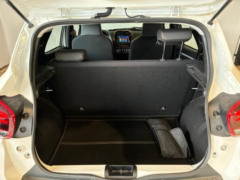Photo 14 de l’annonce de DACIA Spring d’occasion à vendre à CHENNEVIÈRES-SUR-MARNE
