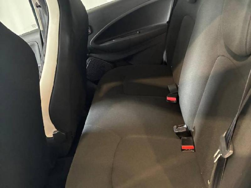 Photo 11 de l’annonce de RENAULT Zoe d’occasion à vendre à CHENNEVIÈRES-SUR-MARNE