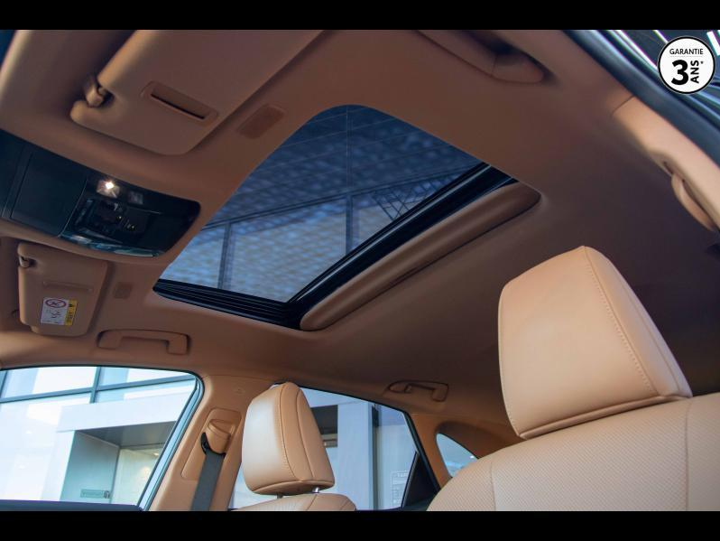 Photo 14 de l’annonce de LEXUS NX d’occasion à vendre à LATTES