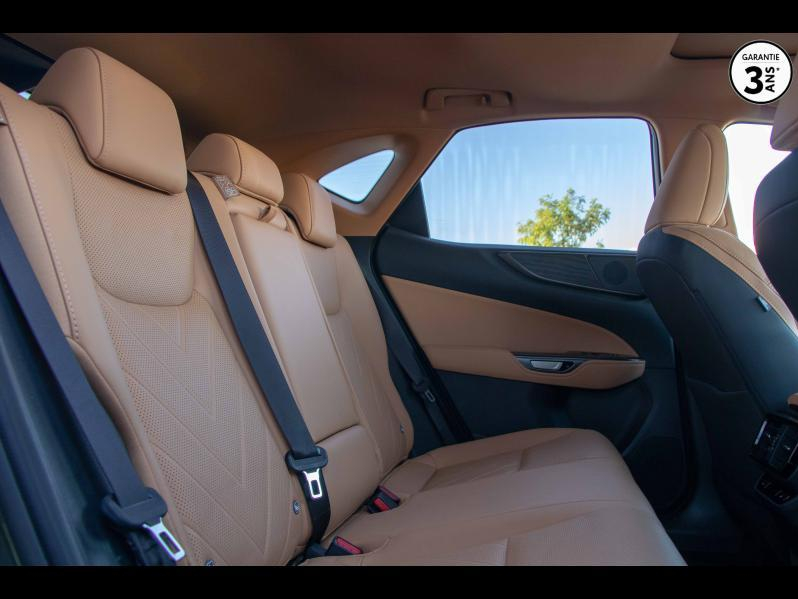 Photo 17 de l’annonce de LEXUS NX d’occasion à vendre à LATTES