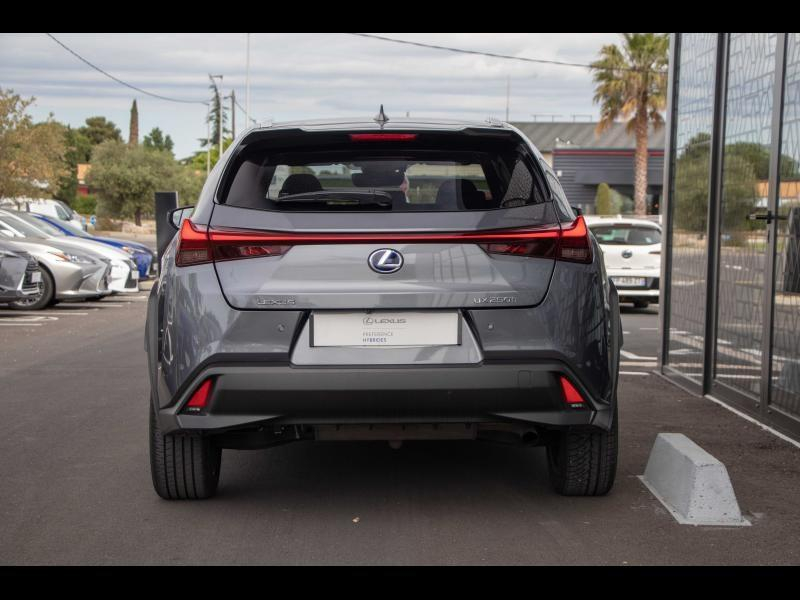 Photo 18 de l’annonce de LEXUS UX d’occasion à vendre à LATTES