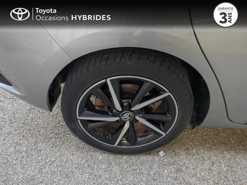 Photo 16 de l’annonce de TOYOTA Auris d’occasion à vendre à NÎMES