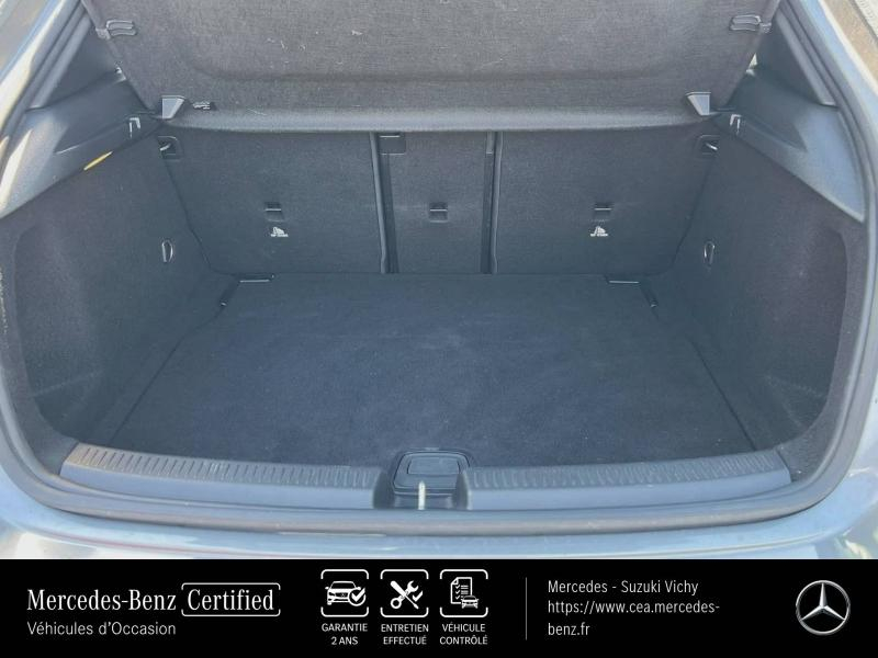 Photo 8 de l’annonce de MERCEDES-BENZ Classe A d’occasion à vendre à BELLERIVE-SUR-ALLIER