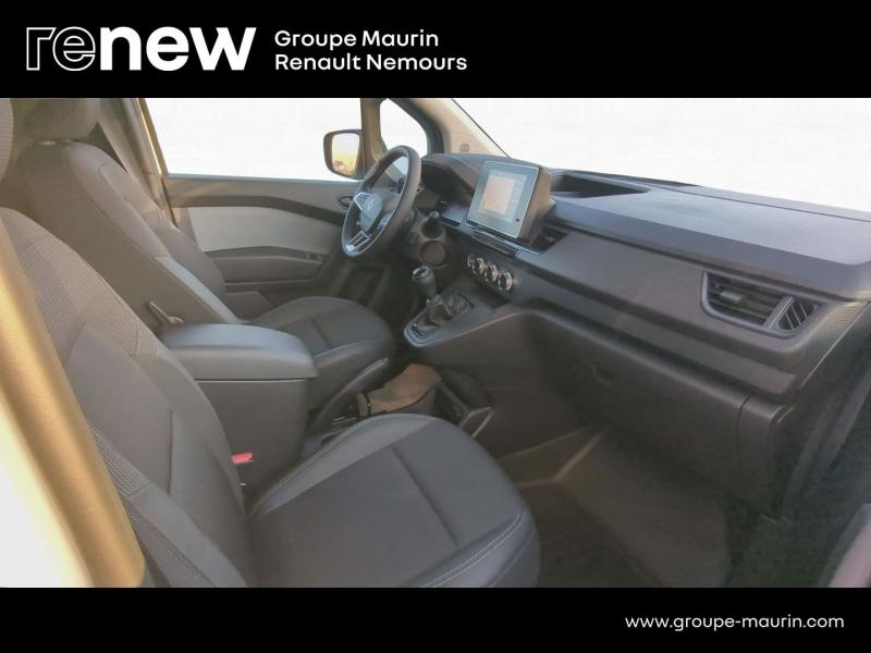 Photo 11 de l’annonce de RENAULT Kangoo Van d’occasion à vendre à SAINT PIERRE LES NEMOURS