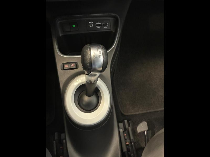 Photo 13 de l’annonce de RENAULT Twingo d’occasion à vendre à CHENNEVIÈRES-SUR-MARNE
