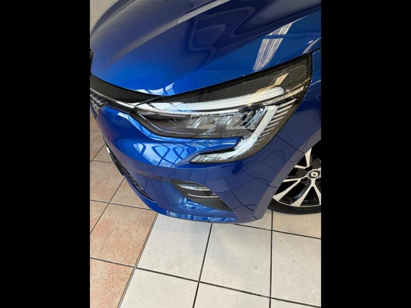 Photo 5 de l’annonce de RENAULT Clio d’occasion à vendre à CHENNEVIÈRES-SUR-MARNE
