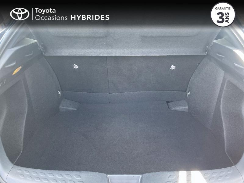 Photo 10 de l’annonce de TOYOTA C-HR d’occasion à vendre à AUBIÈRE