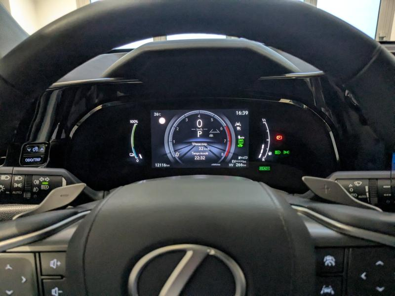 Photo 5 de l’annonce de LEXUS NX d’occasion à vendre à AUBIÈRE