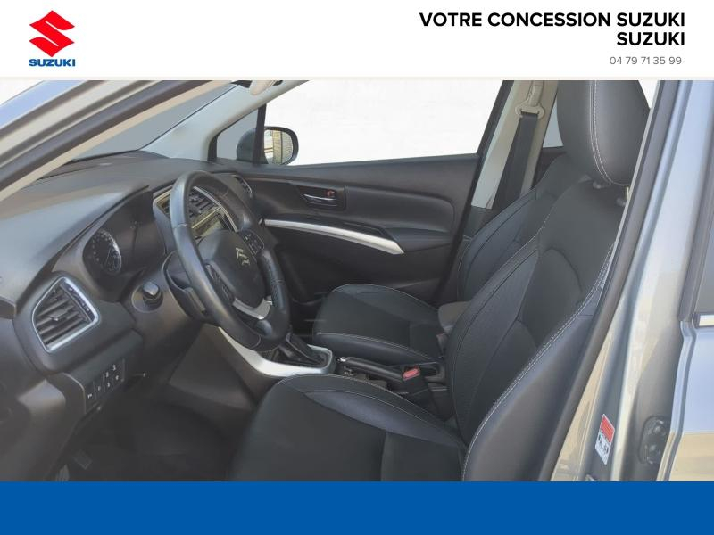 Photo 8 de l’annonce de SUZUKI SX4 S-Cross d’occasion à vendre à CHAMBERY