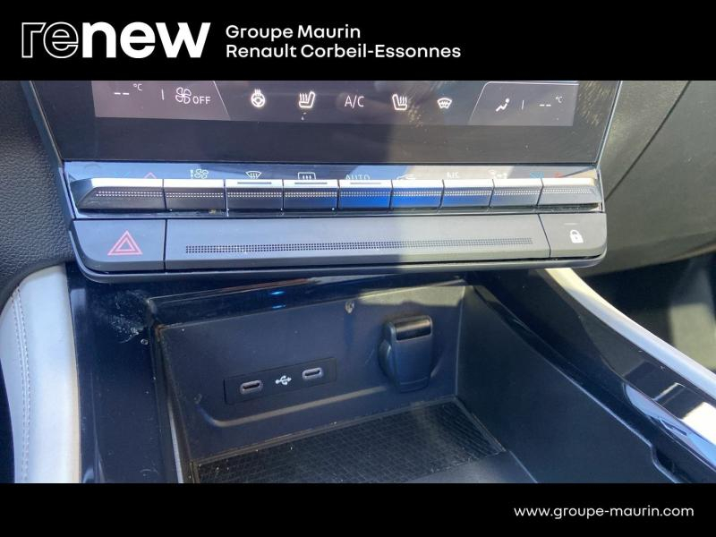 Photo 14 de l’annonce de RENAULT Espace d’occasion à vendre à CORBEIL-ESSONNES
