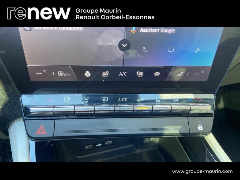 Photo 15 de l’annonce de RENAULT Espace d’occasion à vendre à CORBEIL-ESSONNES