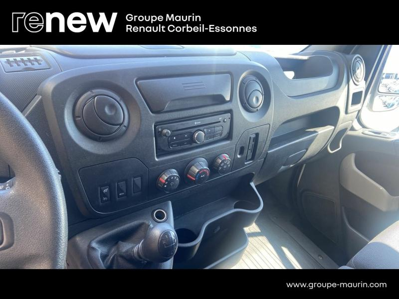 Photo 12 de l’annonce de RENAULT Master CCb VUL d’occasion à vendre à CORBEIL-ESSONNES