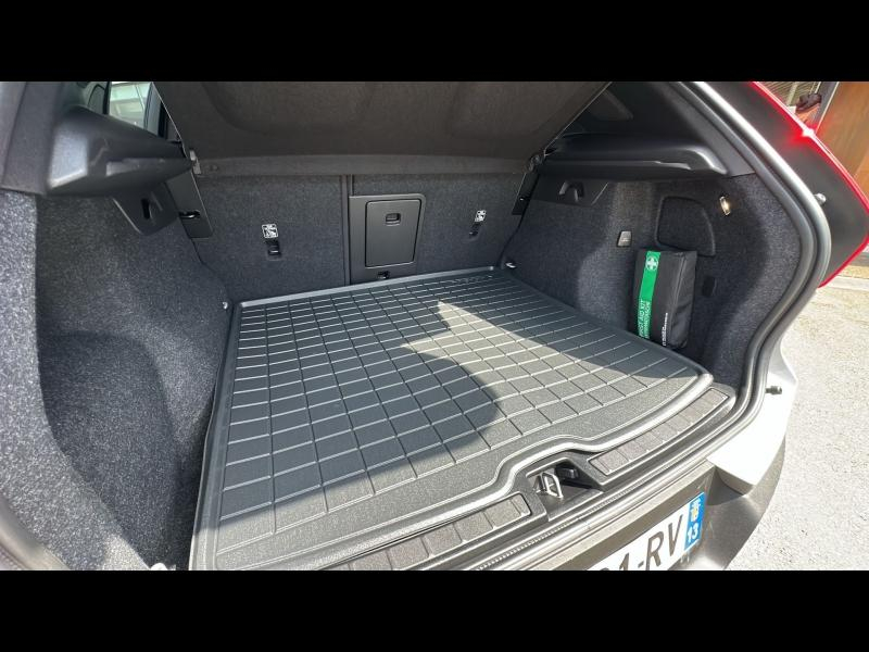 Photo 7 de l’annonce de VOLVO XC40 d’occasion à vendre à AIX-EN-PROVENCE