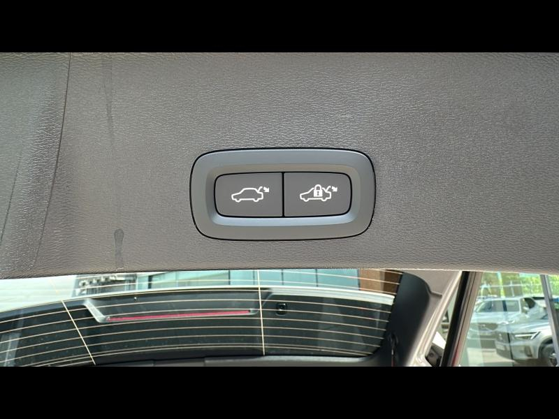 Photo 8 de l’annonce de VOLVO XC40 d’occasion à vendre à AIX-EN-PROVENCE