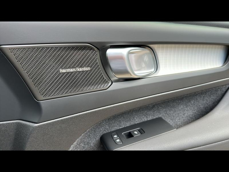 Photo 15 de l’annonce de VOLVO XC40 d’occasion à vendre à AIX-EN-PROVENCE