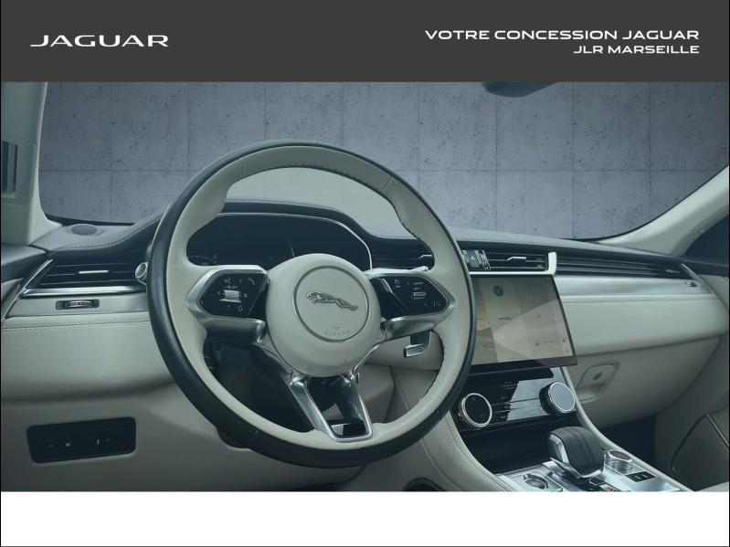 Photo 14 de l’annonce de JAGUAR F-Pace d’occasion à vendre à MARSEILLE