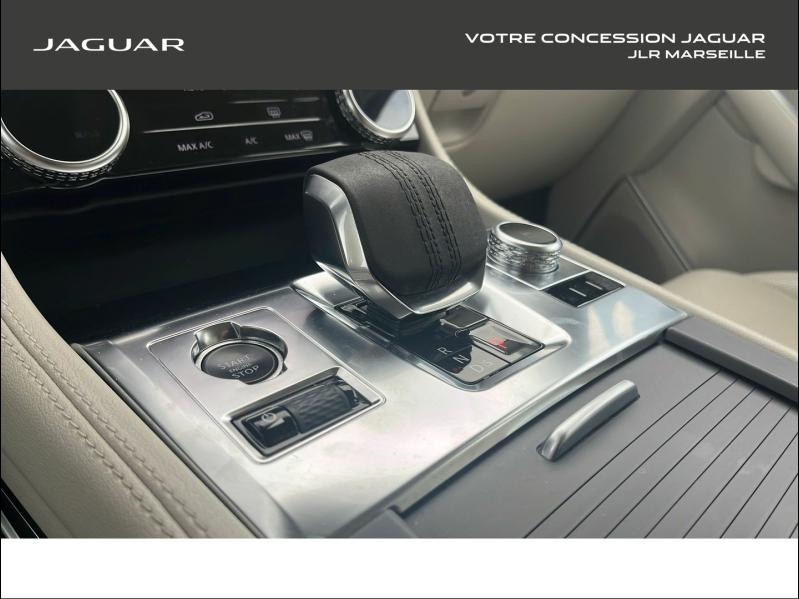 Photo 15 de l’annonce de JAGUAR F-Pace d’occasion à vendre à MARSEILLE