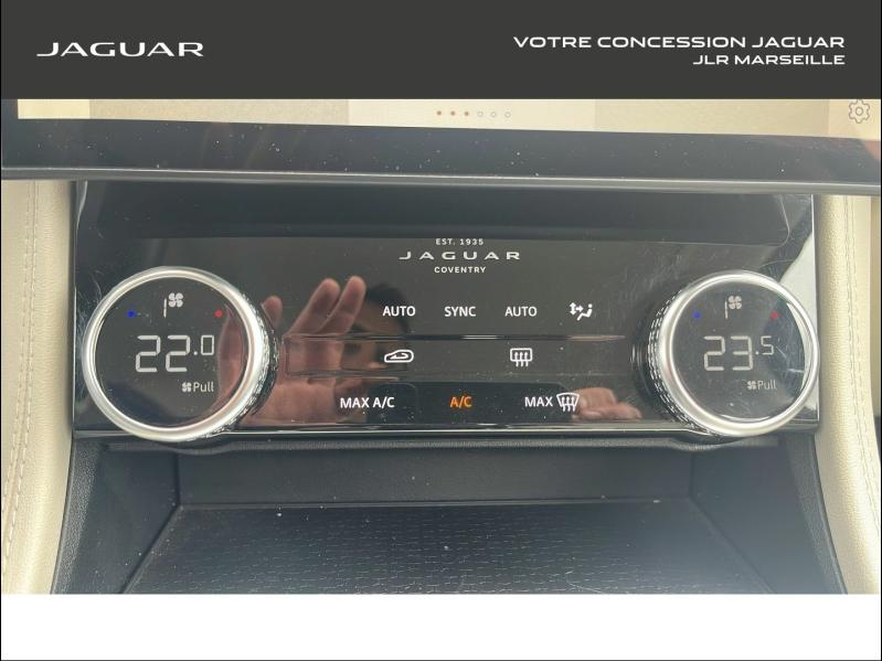 Photo 17 de l’annonce de JAGUAR F-Pace d’occasion à vendre à MARSEILLE