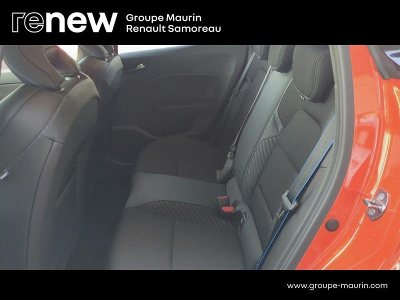 Photo 12 de l’annonce de RENAULT Clio d’occasion à vendre à SAMOREAU