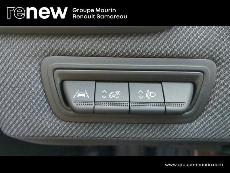 Photo 20 de l’annonce de RENAULT Clio d’occasion à vendre à SAMOREAU