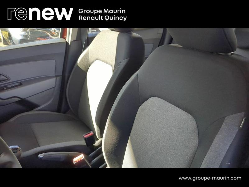 Photo 8 de l’annonce de DACIA Duster d’occasion à vendre à QUINCY-SOUS-SÉNART