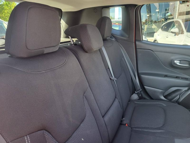 Photo 6 de l’annonce de JEEP Renegade d’occasion à vendre à ANNECY