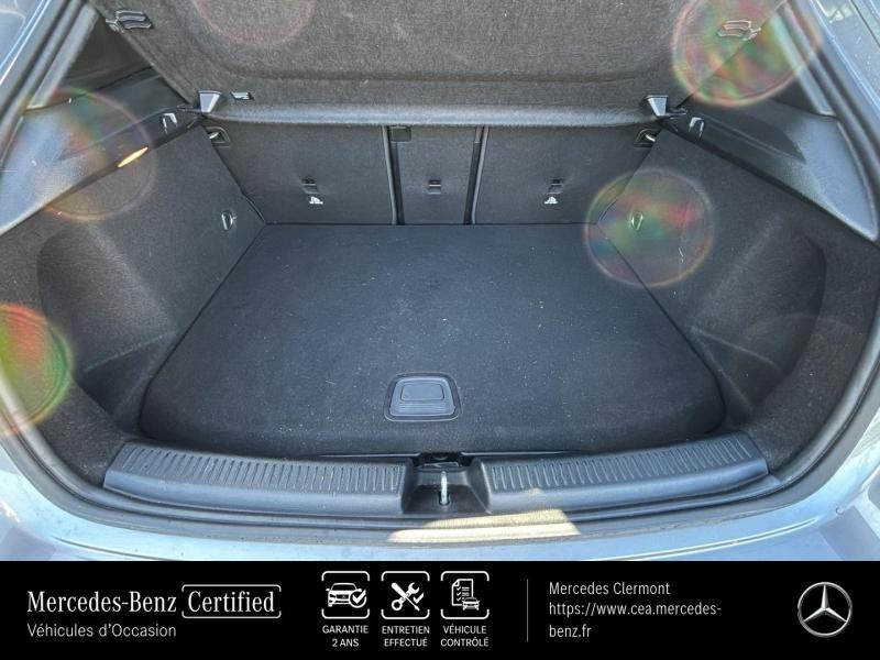 Photo 14 de l’annonce de MERCEDES-BENZ Classe A d’occasion à vendre à AUBIÈRE