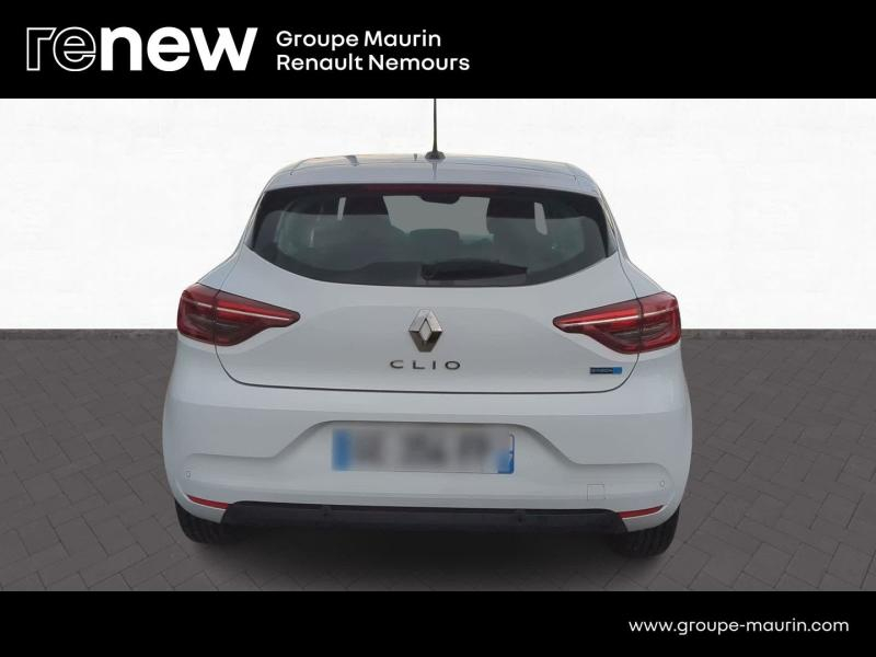 Photo 4 de l’annonce de RENAULT Clio d’occasion à vendre à SAINT PIERRE LES NEMOURS